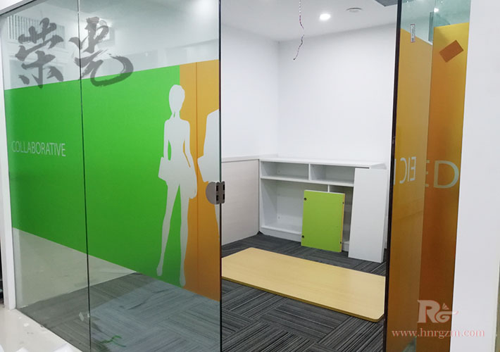 �Lɳ��˾����͸��Ĥ ĥɰ�N�����O(sh��)Ӌ���� �k���Ҳ����NĤ