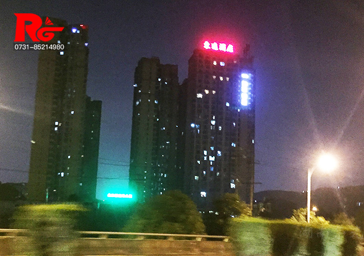 �Lɳ�_�װl(f��)����