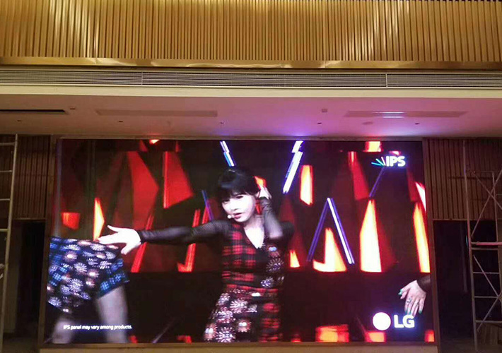 �L(zh��ng)ɳLED