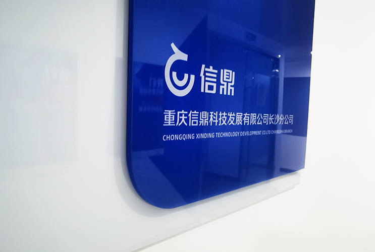 �Lɳ���R����